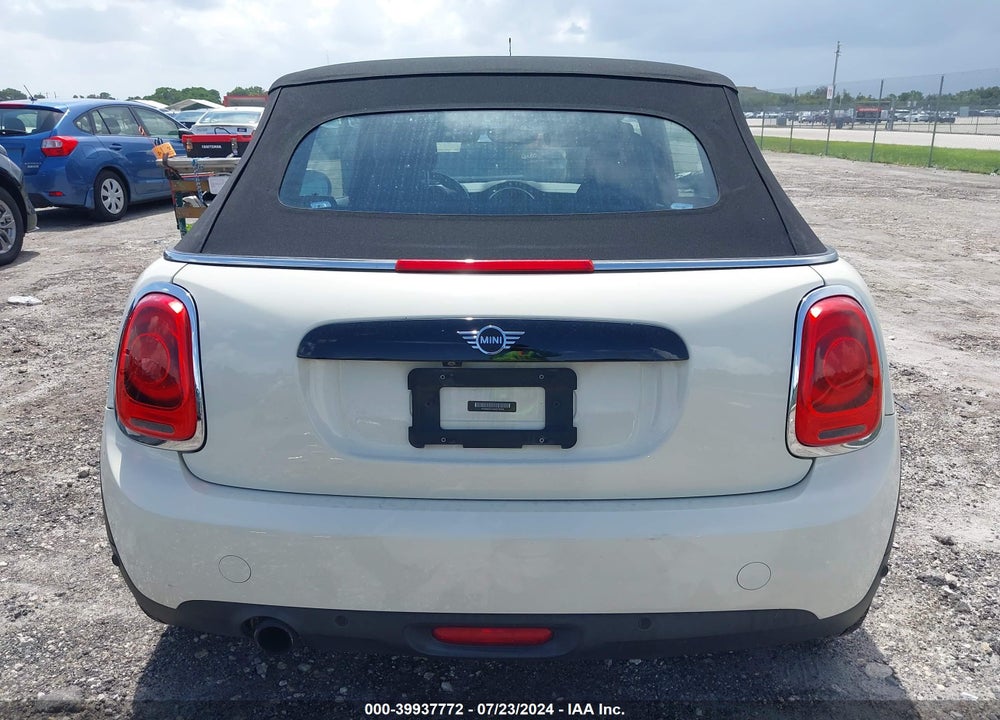 2019 MINI CONVERTIBLE COOPER VIN: WMWWG5C5XK3F79784
