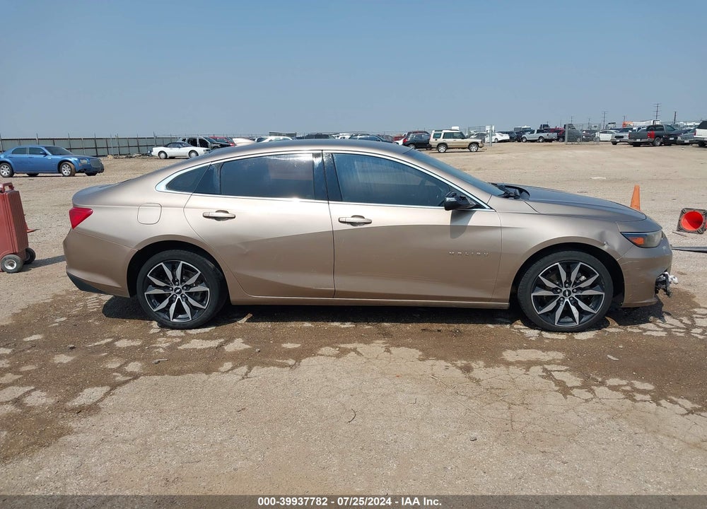 2018 CHEVROLET MALIBU LT VIN: 1G1ZD5ST0JF260504