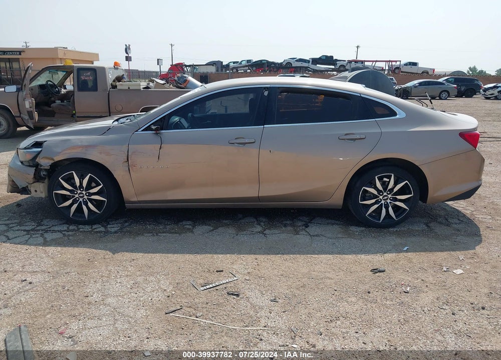 2018 CHEVROLET MALIBU LT VIN: 1G1ZD5ST0JF260504