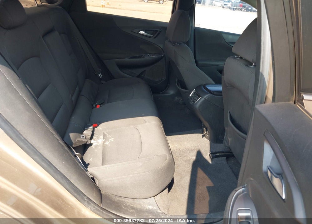 2018 CHEVROLET MALIBU LT VIN: 1G1ZD5ST0JF260504