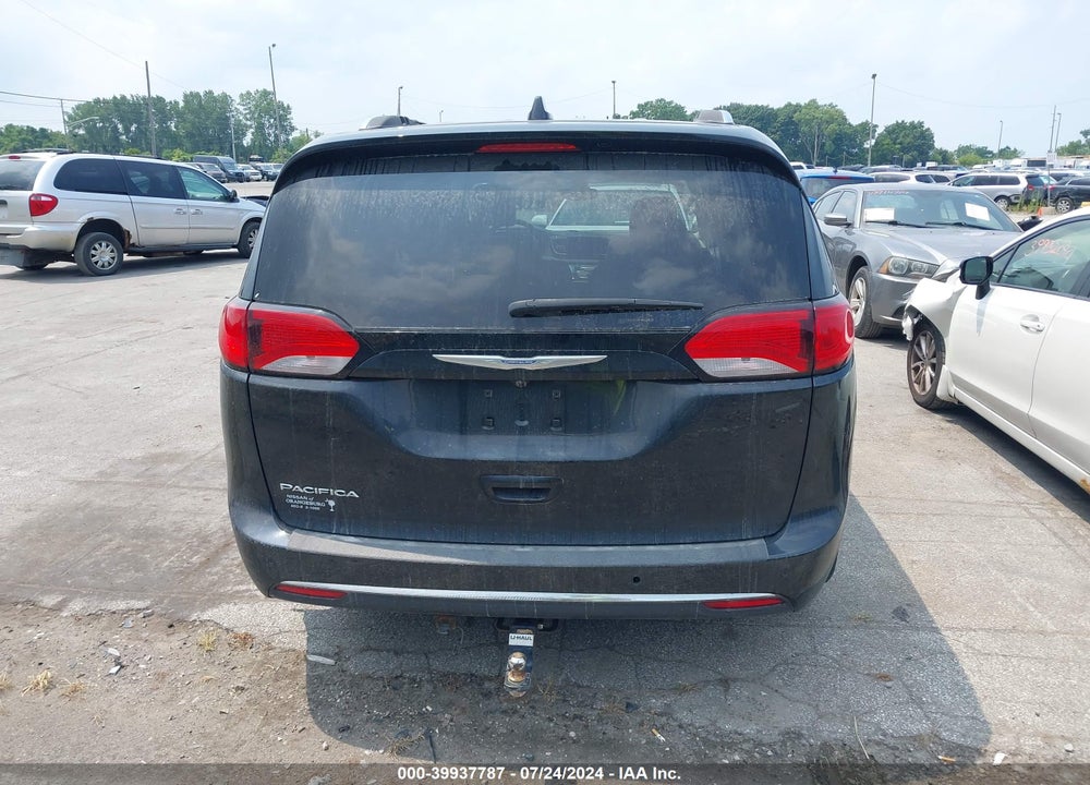 2017 CHRYSLER PACIFICA TOURING L PLUS VIN: 2C4RC1EG6HR734606