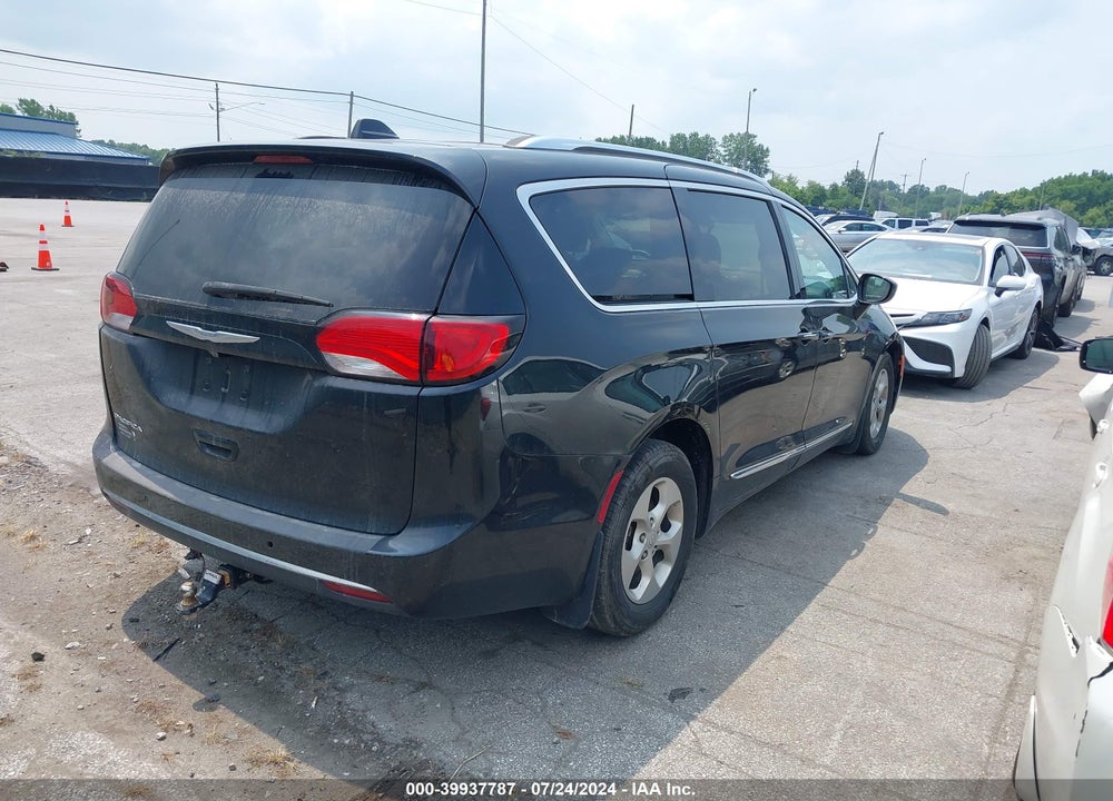 2017 CHRYSLER PACIFICA TOURING L PLUS VIN: 2C4RC1EG6HR734606