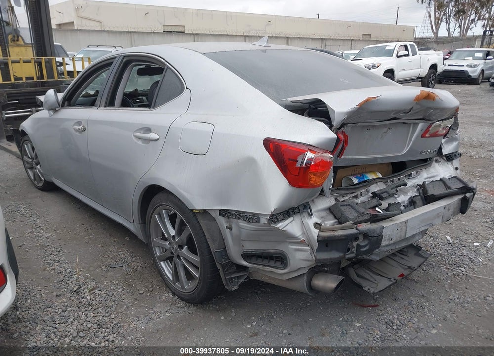 2008 LEXUS IS 250 VIN: JTHBK262X85058332