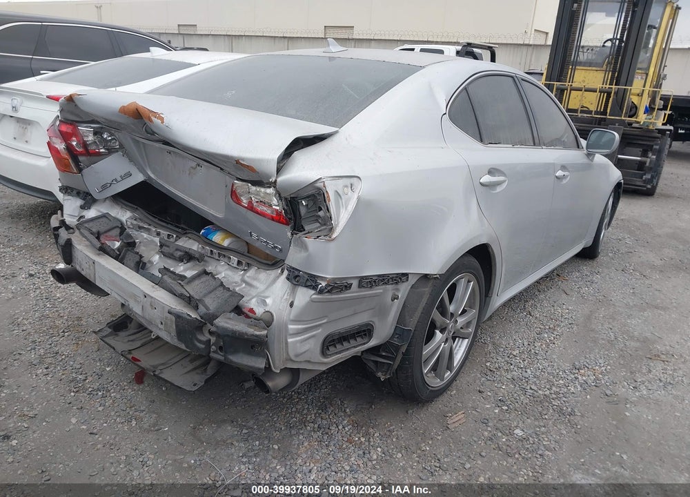 2008 LEXUS IS 250 VIN: JTHBK262X85058332