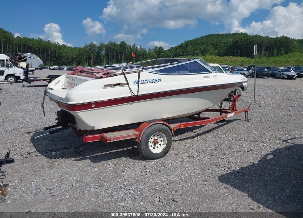1993 GLASSTREAM SKIBOAT VIN: CGMGH102D393