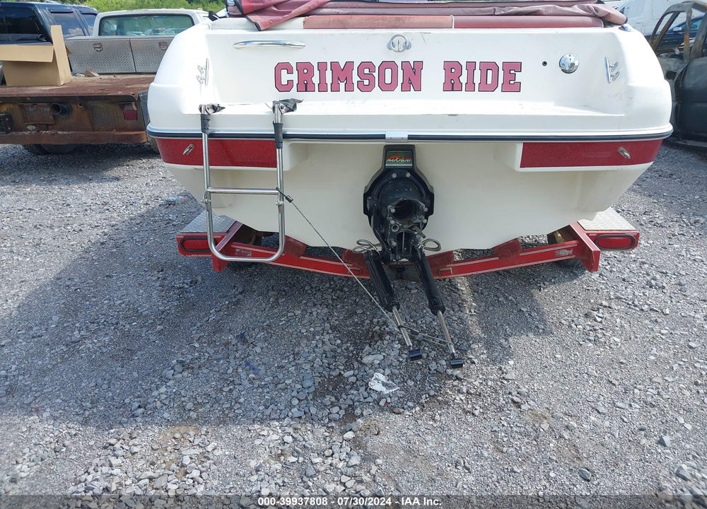 1993 GLASSTREAM SKIBOAT VIN: CGMGH102D393