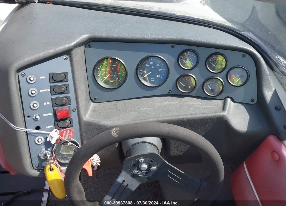 1993 GLASSTREAM SKIBOAT VIN: CGMGH102D393