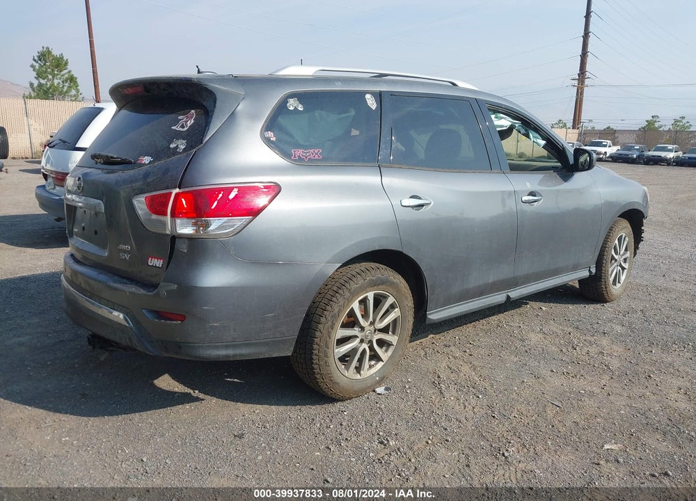 2015 NISSAN PATHFINDER PLATINUM/S/SL/SV VIN: 5N1AR2MM2FC637803