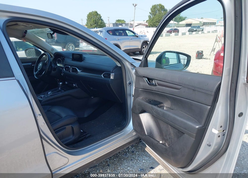2019 MAZDA CX-5 TOURING VIN: JM3KFBCM8K1564453