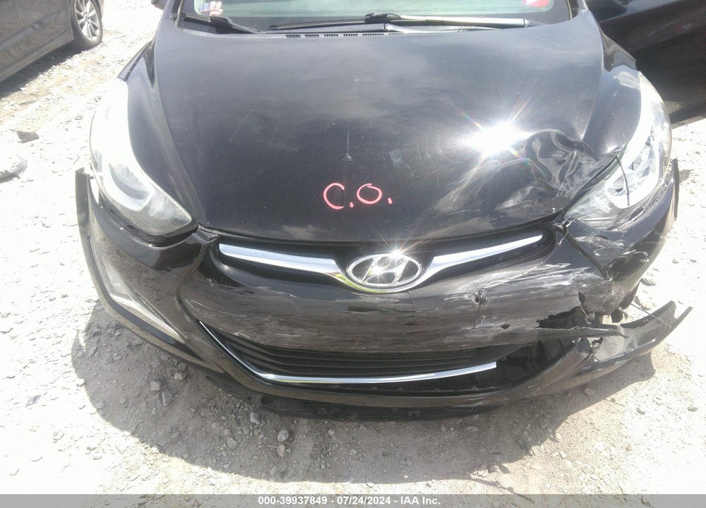 2015 HYUNDAI ELANTRA SE VIN: 5NPDH4AE9FH607506