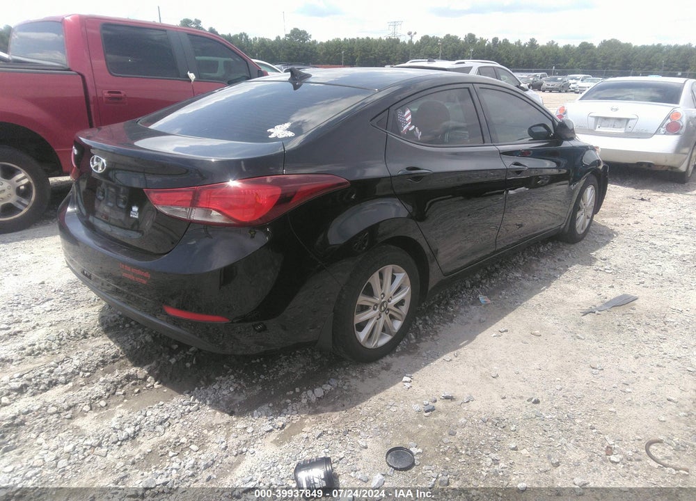 2015 HYUNDAI ELANTRA SE VIN: 5NPDH4AE9FH607506