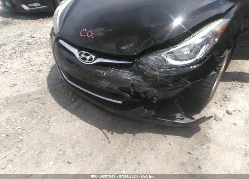 2015 HYUNDAI ELANTRA SE VIN: 5NPDH4AE9FH607506