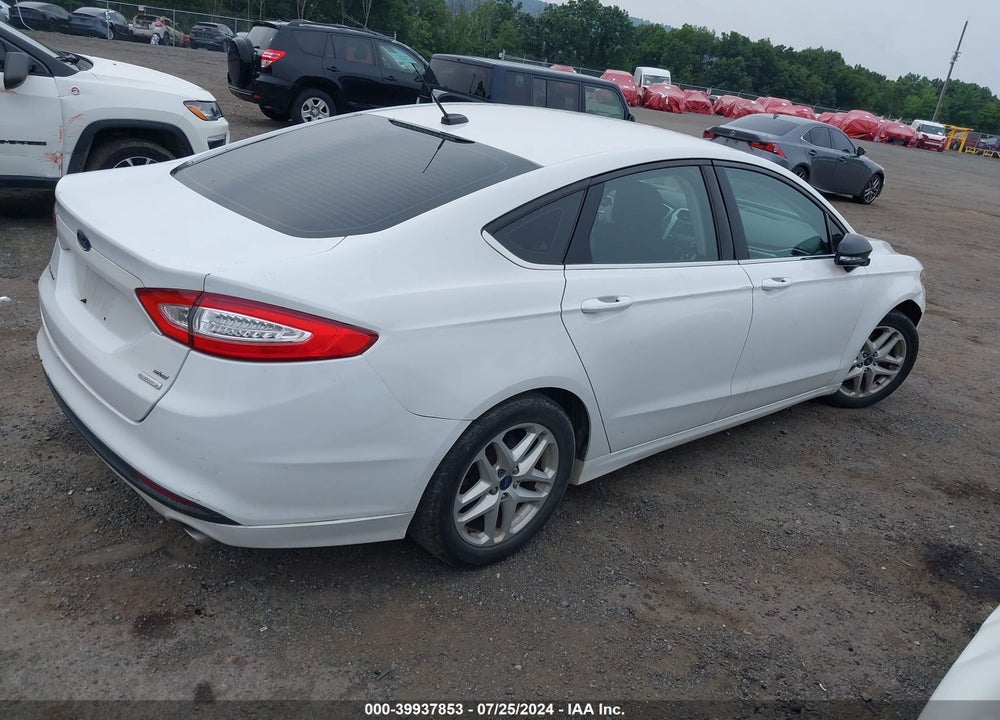 2015 FORD FUSION SE VIN: 1FA6P0HD6F5123901