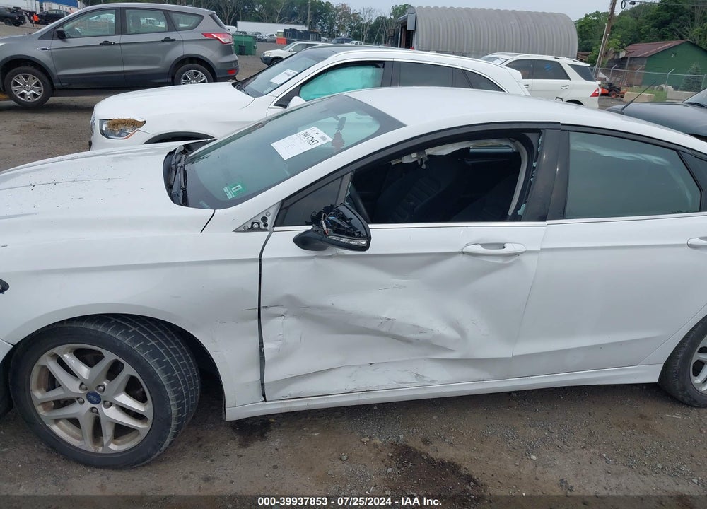 2015 FORD FUSION SE VIN: 1FA6P0HD6F5123901
