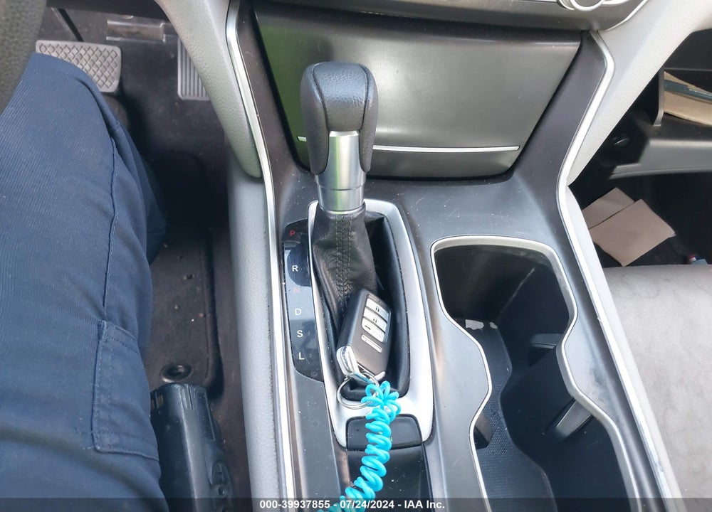 2019 HONDA ACCORD LX VIN: 1HGCV1F11KA069010