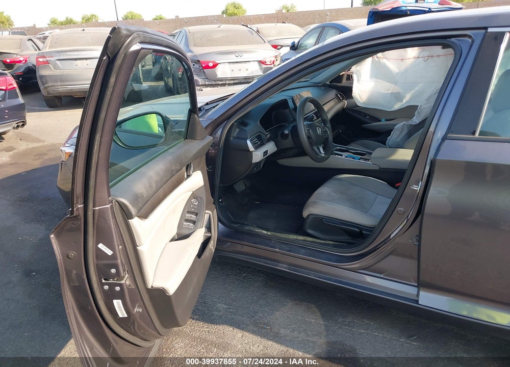2019 HONDA ACCORD LX VIN: 1HGCV1F11KA069010