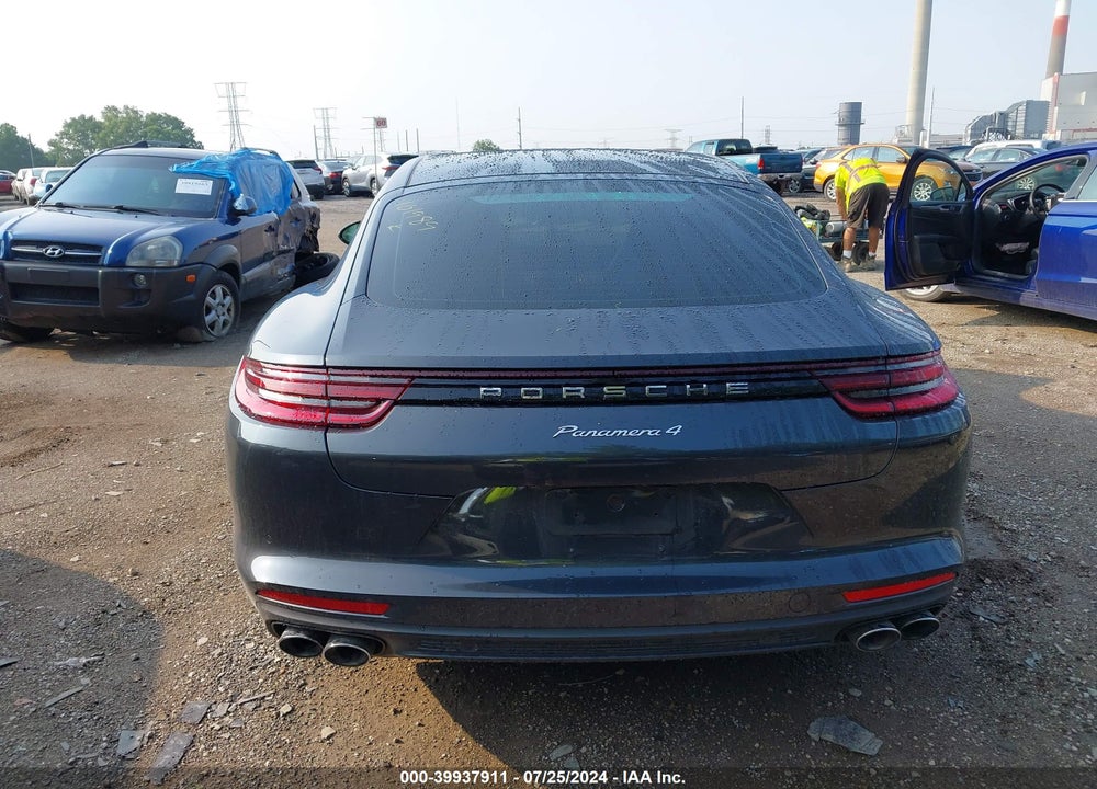 2018 PORSCHE PANAMERA 4 VIN: WP0AA2A7XJL101989