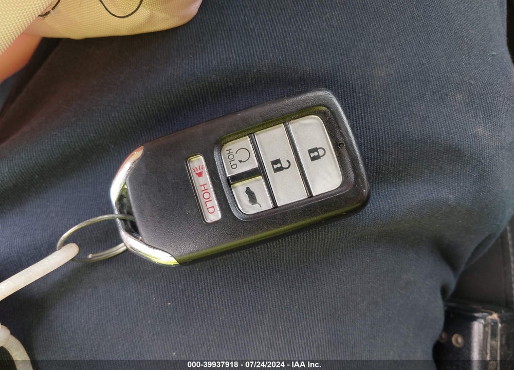 2018 HONDA CIVIC EX VIN: SHHFK7H61JU203616
