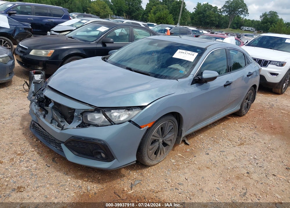 2018 HONDA CIVIC EX VIN: SHHFK7H61JU203616