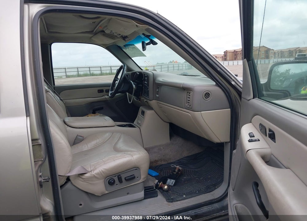 2000 GMC YUKON SLT VIN: 1GKEK13T1YJ147479