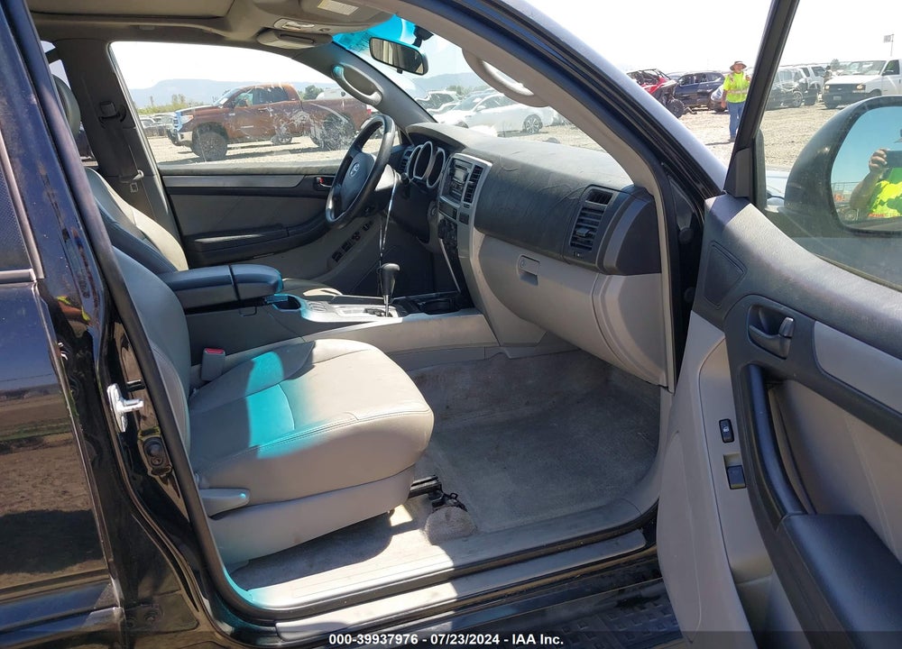 2004 TOYOTA 4RUNNER SR5 V6 VIN: JTEZU14R848010613