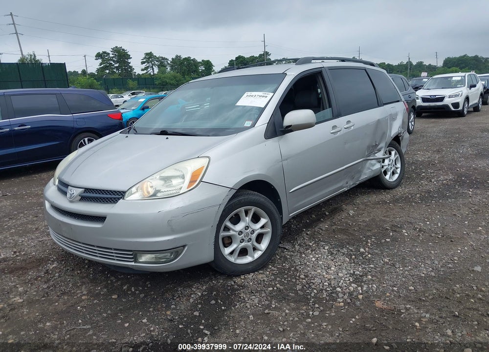 2004 TOYOTA SIENNA XLE VIN: 5TDZA22C14S037634