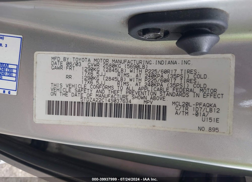 2004 TOYOTA SIENNA XLE VIN: 5TDZA22C14S037634