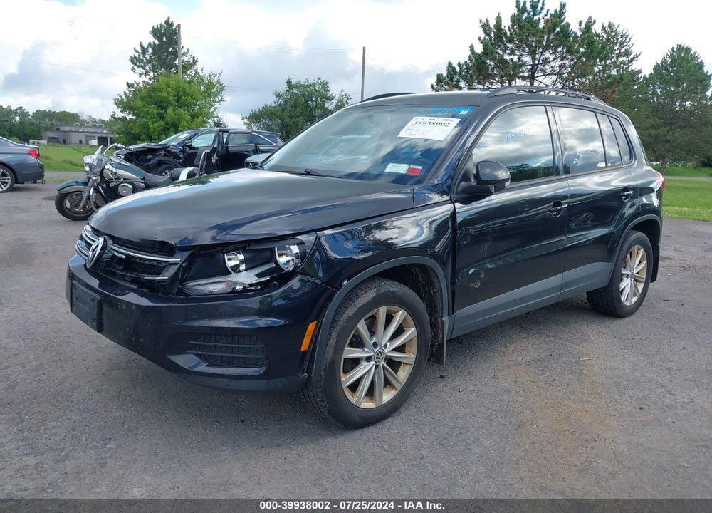 2018 VOLKSWAGEN TIGUAN LIMITED 2.0T VIN: WVGBV7AX6JK004246
