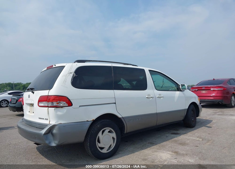 2002 TOYOTA SIENNA XLE VIN: 4T3ZF13C52U479144
