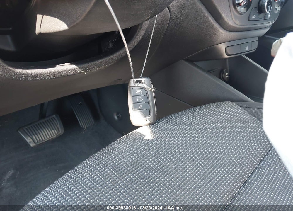 2018 HYUNDAI ACCENT SE VIN: 3KPC24A31JE027062