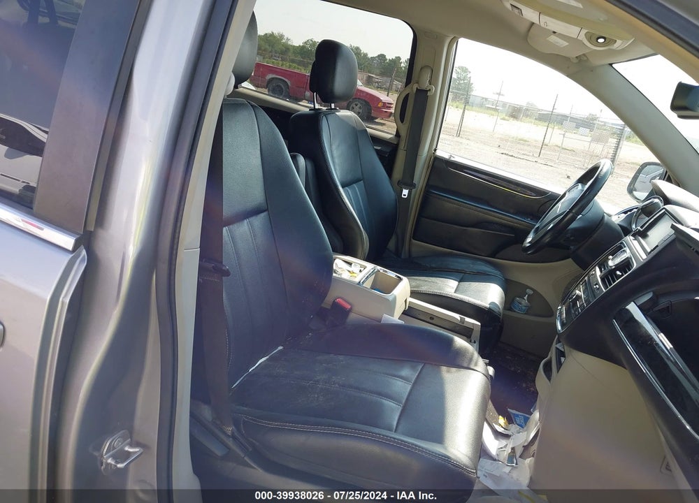 2015 CHRYSLER TOWN & COUNTRY TOURING VIN: 2C4RC1BG2FR538213