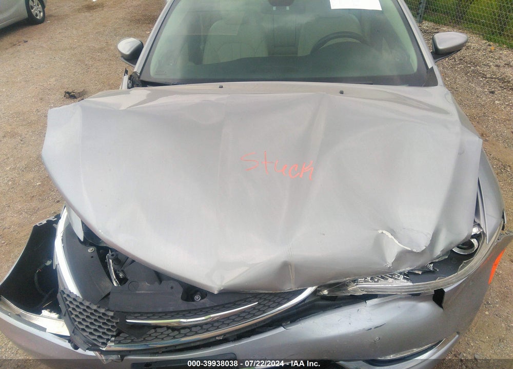 2015 CHRYSLER 200 C VIN: 1C3CCCCG8FN520154