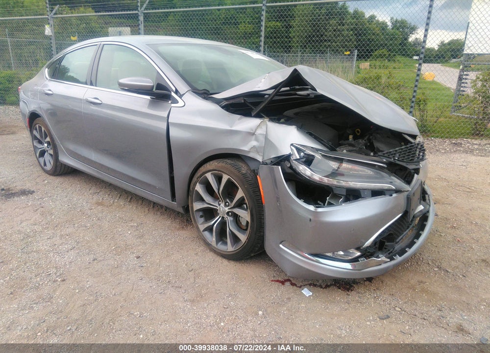 2015 CHRYSLER 200 C VIN: 1C3CCCCG8FN520154