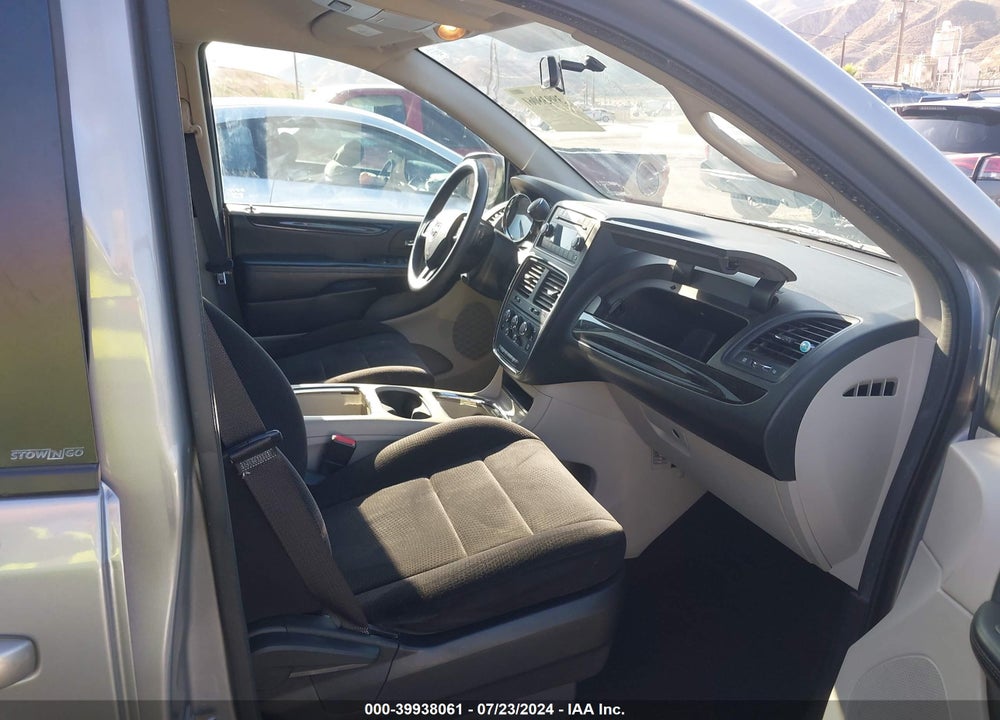 2014 DODGE GRAND CARAVAN SXT VIN: 2C4RDGCG0ER128569