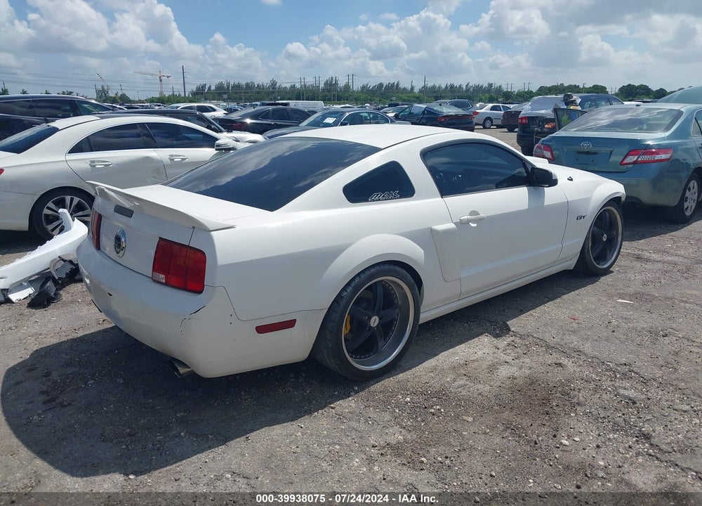 2007 FORD MUSTANG GT DELUXE/GT PREMIUM VIN: 1ZVFT82H675263610