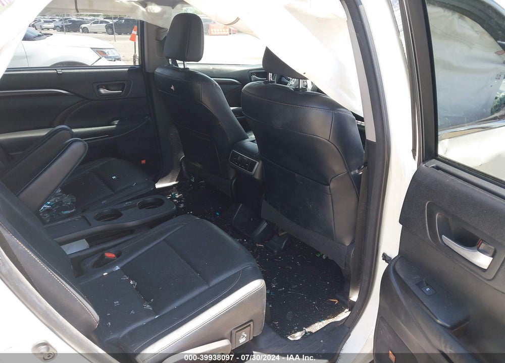 2015 TOYOTA HIGHLANDER VIN: 5TDYKRFH0FS067217