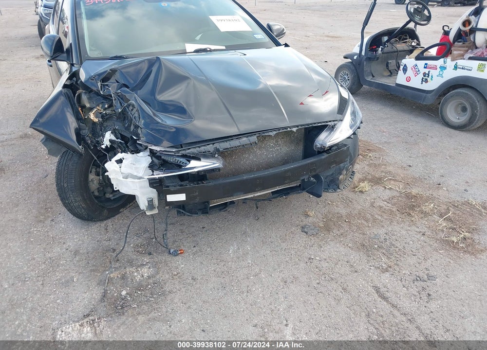 2019 HYUNDAI ELANTRA SE VIN: 5NPD74LF6KH477865