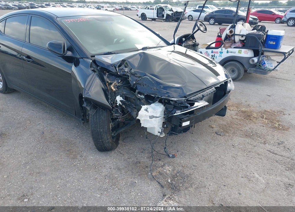 2019 HYUNDAI ELANTRA SE VIN: 5NPD74LF6KH477865