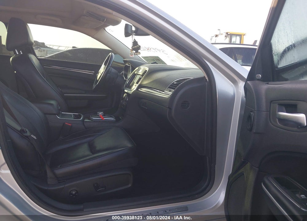 2020 CHRYSLER 300 LIMITED VIN: 2C3CCAEG8LH128037