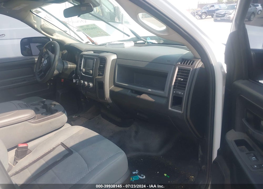 2020 RAM 1500 CLASSIC TRADESMAN QUAD CAB 4X4 6'4 BOX VIN: 1C6RR7FTXLS148812