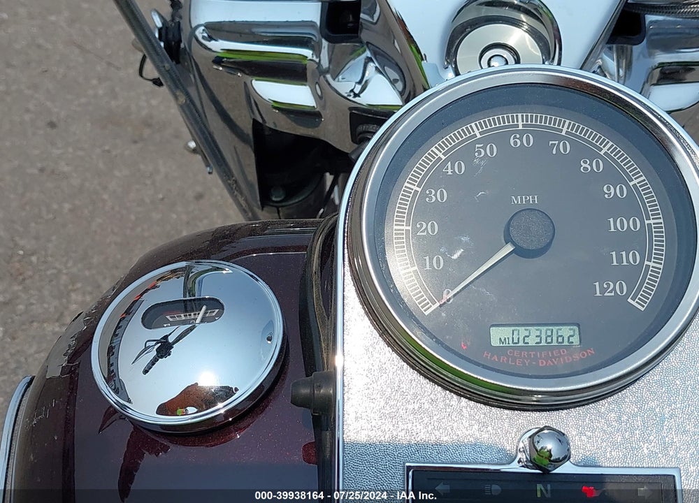 2005 HARLEY-DAVIDSON FLHRCI VIN: 1HD1FRW175Y668988