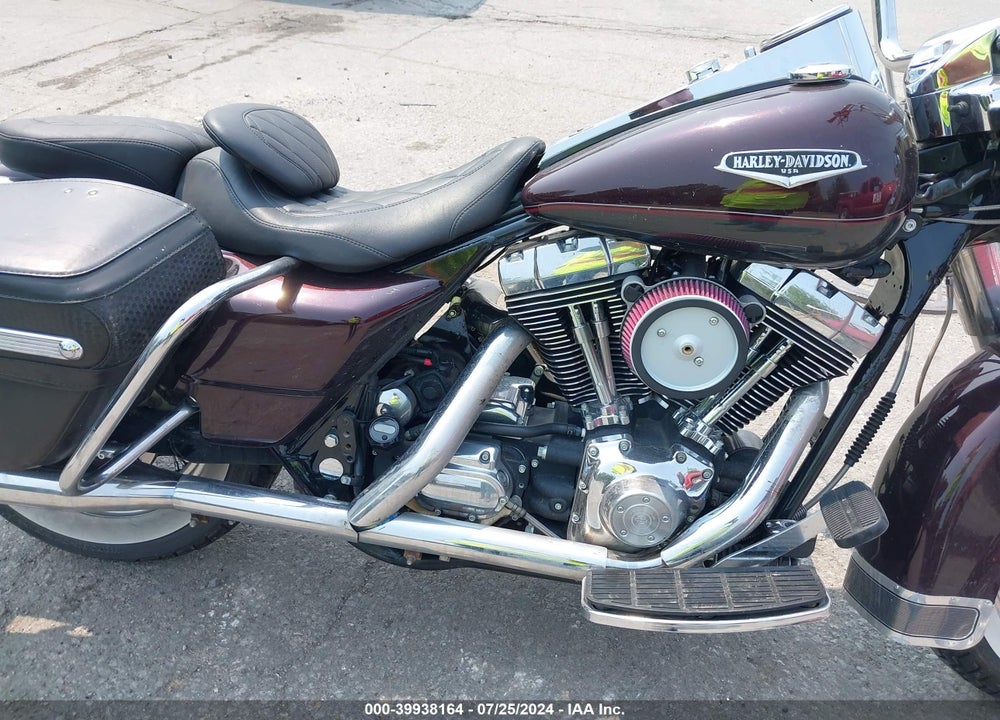2005 HARLEY-DAVIDSON FLHRCI VIN: 1HD1FRW175Y668988