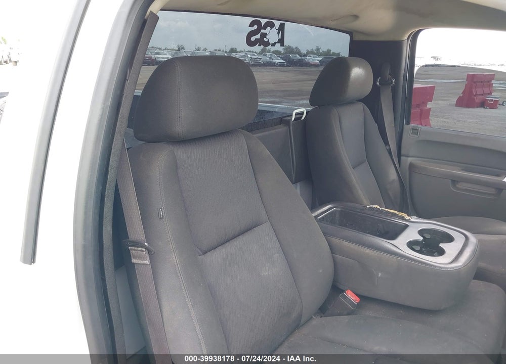 2013 CHEVROLET SILVERADO 1500 VIN: 1GCNCPEX7DZ388051