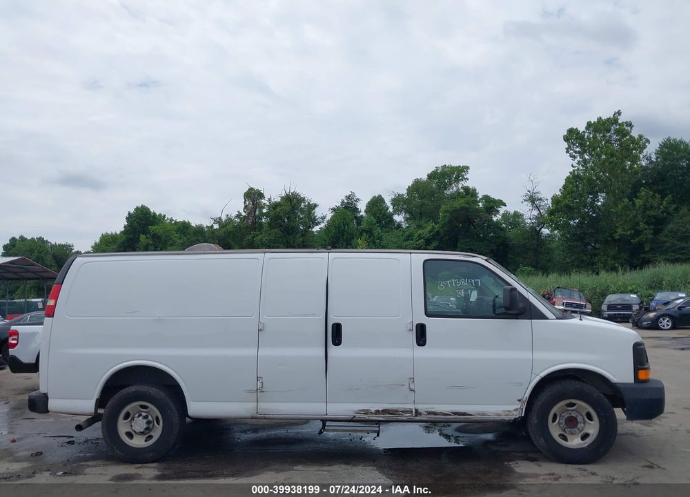 2008 CHEVROLET EXPRESS WORK VAN VIN: 1GCHG39K281200436