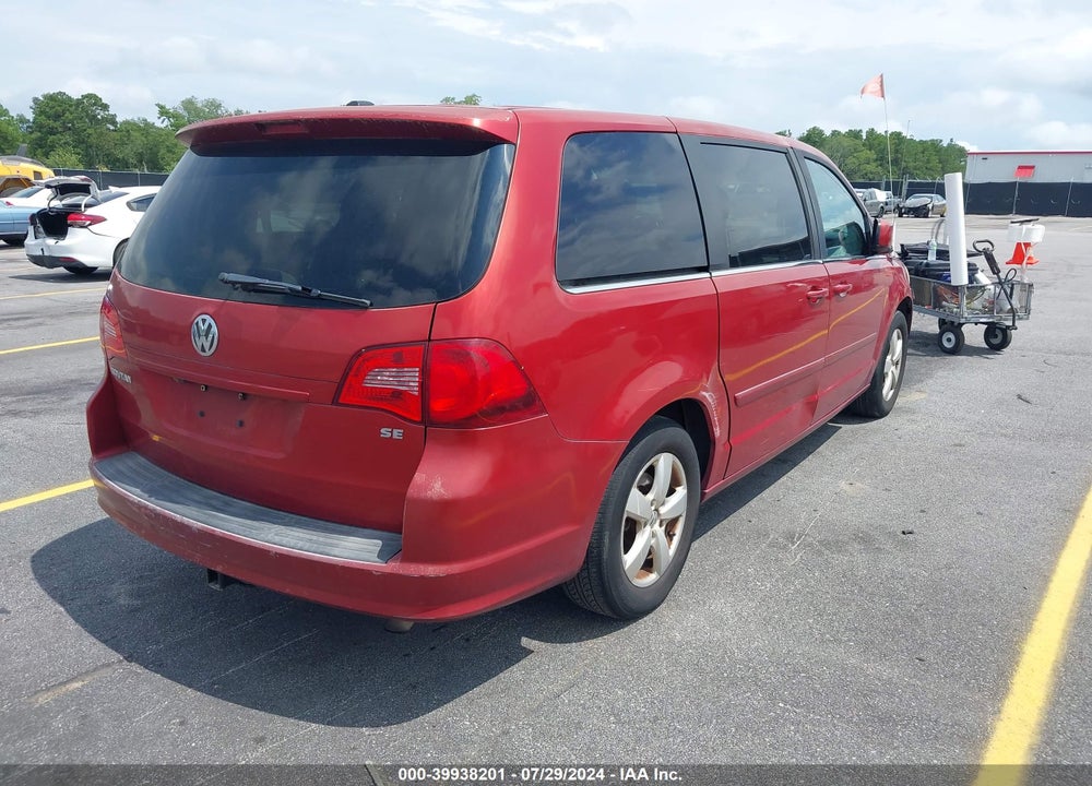 2010 VOLKSWAGEN ROUTAN SE VIN: 2V4RW3D1XAR246254