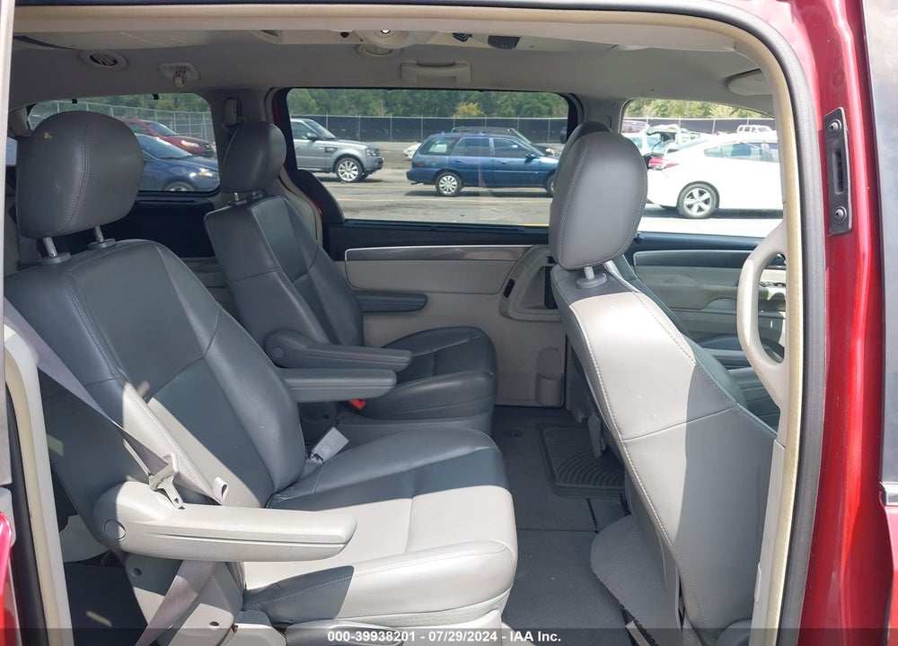 2010 VOLKSWAGEN ROUTAN SE VIN: 2V4RW3D1XAR246254
