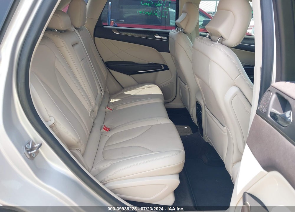 2018 LINCOLN MKC RESERVE VIN: 5LMCJ3C90JUL18659