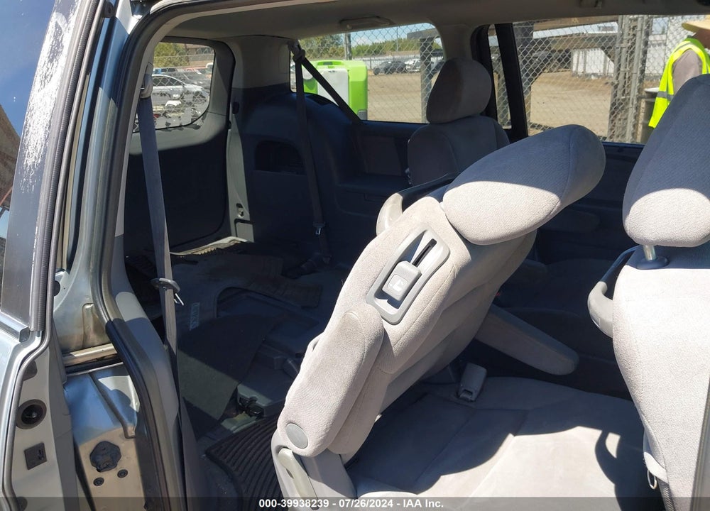 2006 HONDA ODYSSEY EX VIN: 5FNRL38436B053910