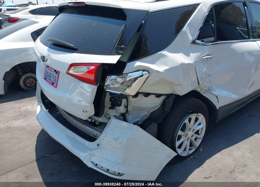 2018 CHEVROLET EQUINOX LT VIN: 2GNAXJEV1J6130153