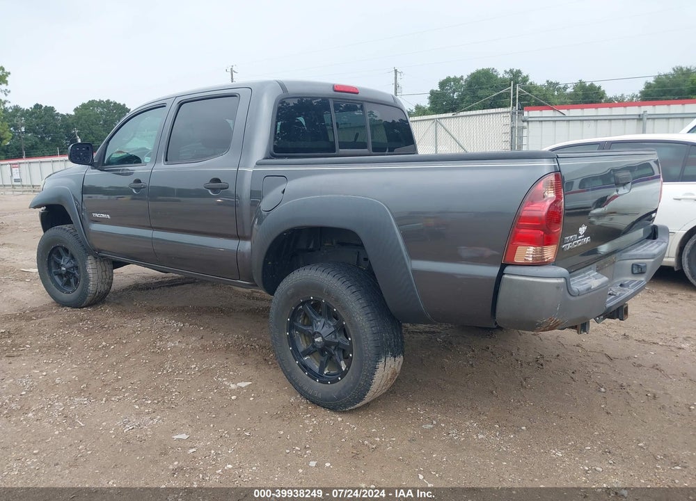 2014 TOYOTA TACOMA BASE V6 VIN: 3TMLU4EN3EM156180